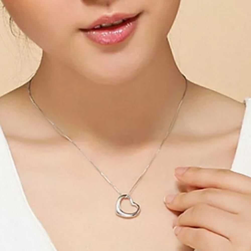 The Happy Heart pendant necklace in 925.